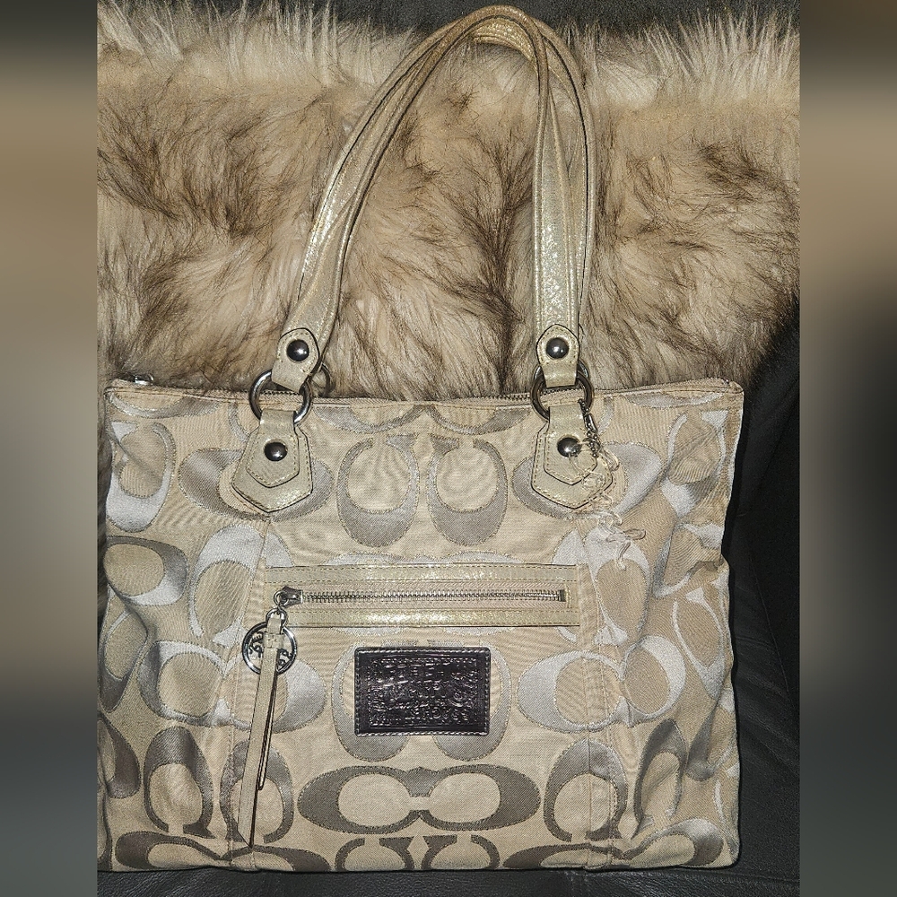 Coach Poppy Tote Bag